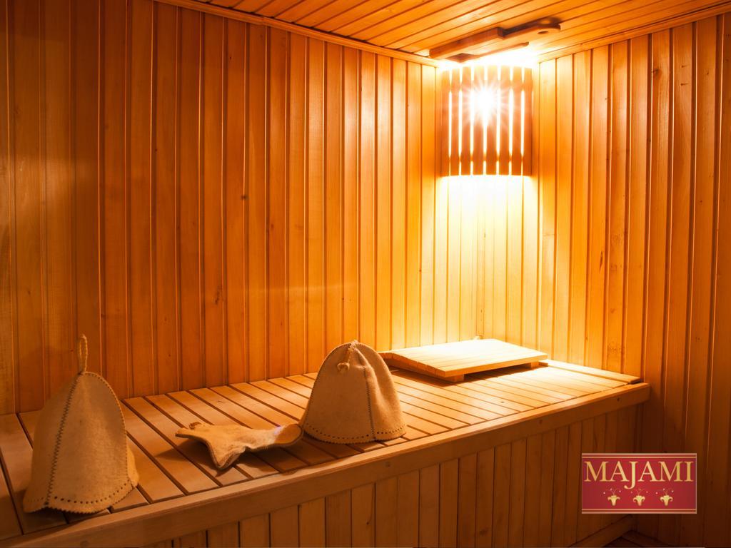 Majami Hotel 基希讷乌 外观 照片