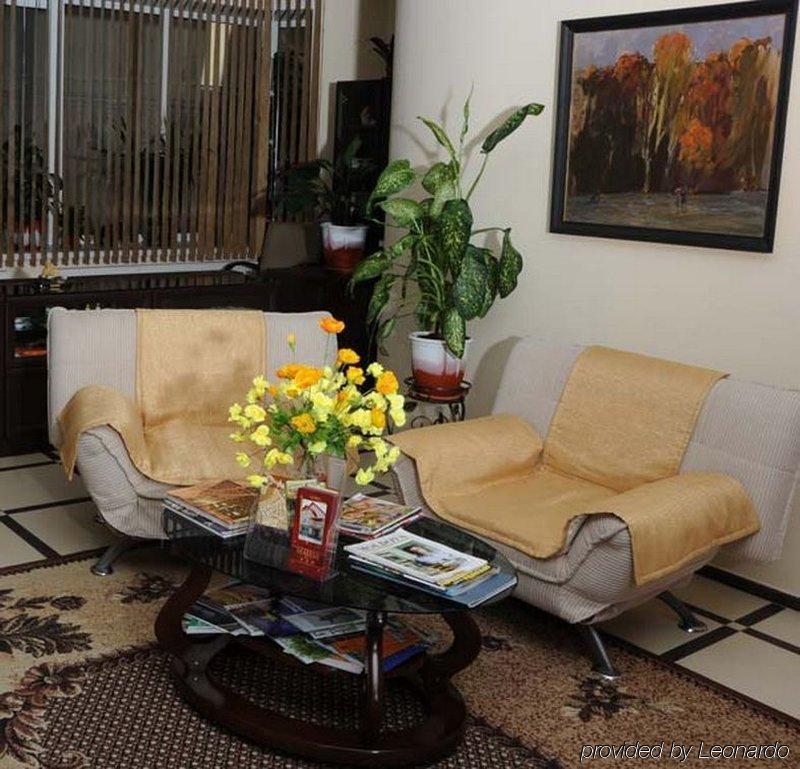 Majami Hotel 基希讷乌 外观 照片