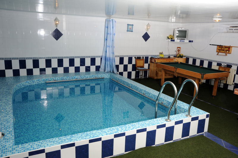 Majami Hotel 基希讷乌 外观 照片