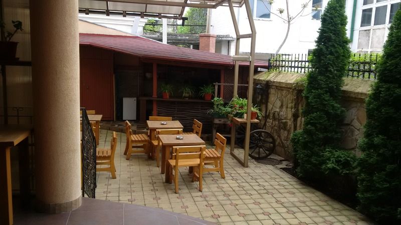 Majami Hotel 基希讷乌 外观 照片