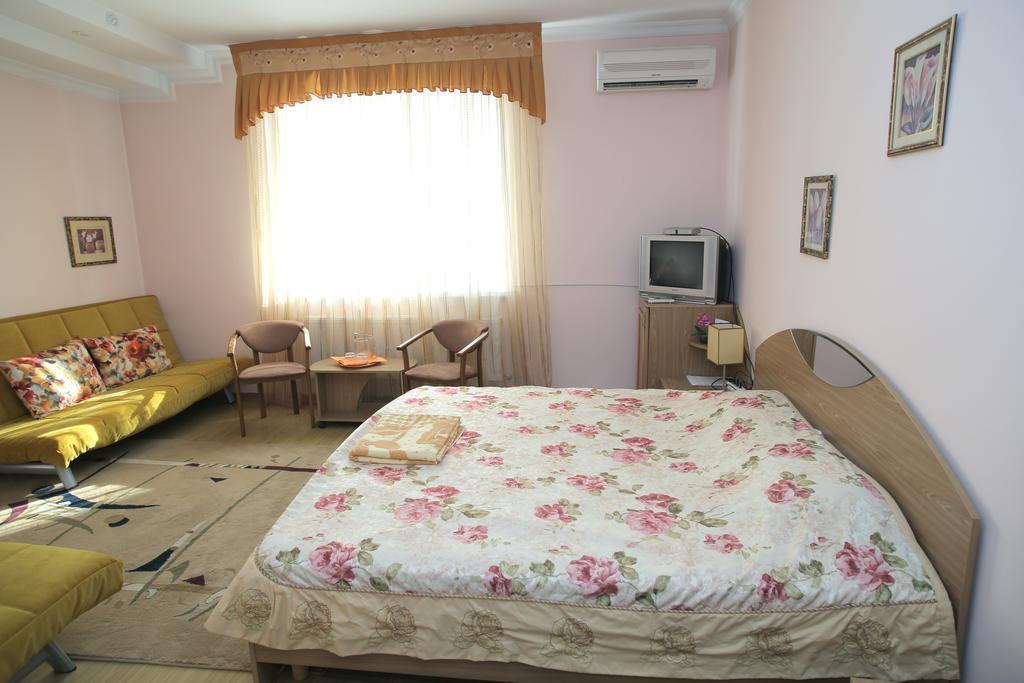 Majami Hotel 基希讷乌 外观 照片